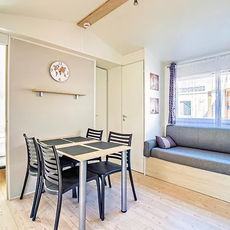 Hotel Mobil-home 4*